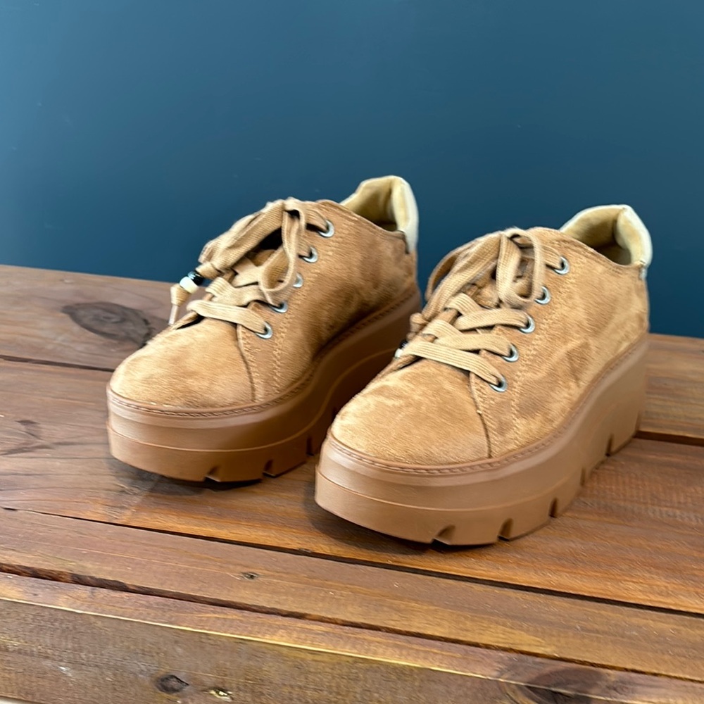 Women's Tan Platform Sneakers